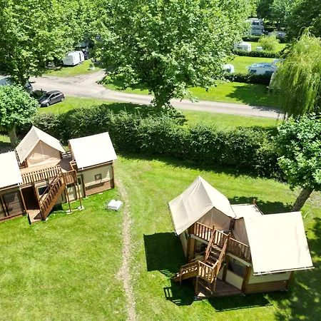 De *** Campsite