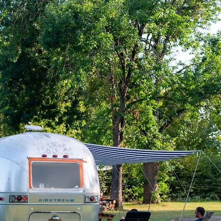 De *** Campsite Thoissey